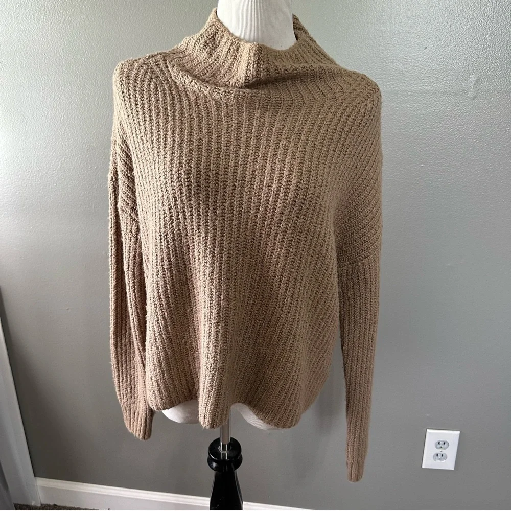 Anthropology women’s size S chunky knit loose fit mock neck sweater, beige color